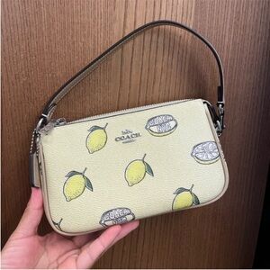 Coach Nolita 19 With Lemon Print #
CAL26
